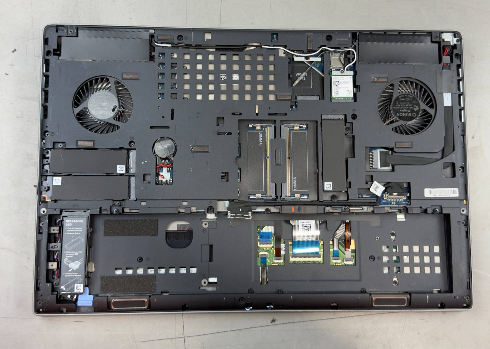 (Lot of 3) Dell Precision 7740 i9-9980HK RTX 3000 / NO SSD -RL6134
