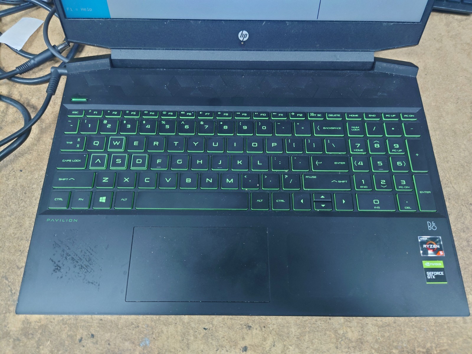 HP Pavilion 15-ec0013dx 15.6″FHD Ryzen 5 3550H 32GB RAM 256GB SSD GTX 1050 No OS