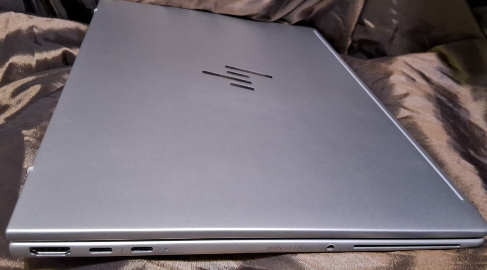 HP EliteBook 8 G1a Next Gen 13” Ryzen 5 Pro 340w/Radeon 840M 32GB 512GB AI PC