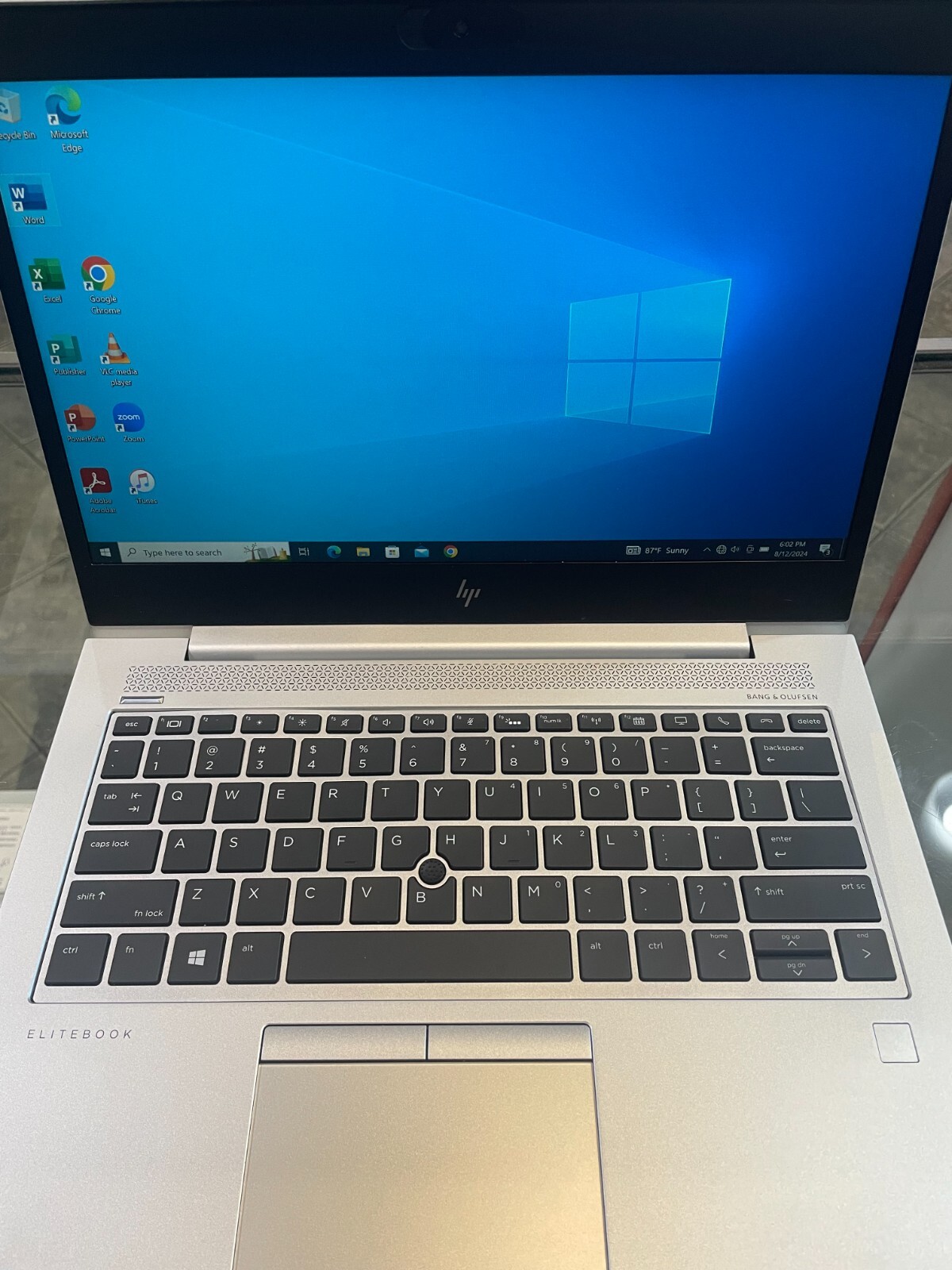 HP EliteBook 735 g5 13,3″ Ryzen 3, 8g RAM, 128GB FLASH DRIVE