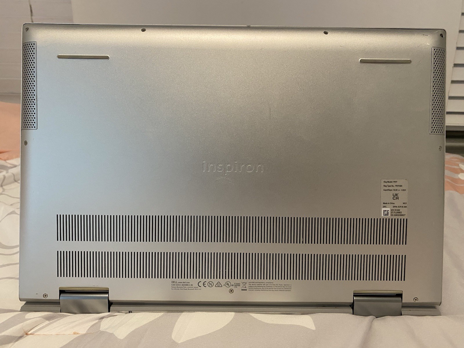 dell inspiron 7506 2-in-1 (Charger included)