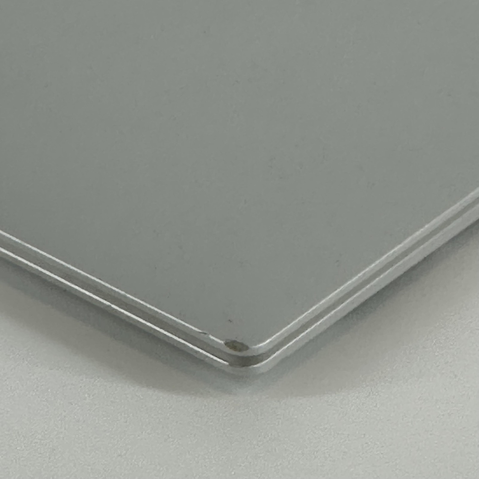 Dell XPS 13 Plus 9320 3.5K NON-TOUCH 1.8 GHz i7-1280P 16GB 512GB SSD Good
