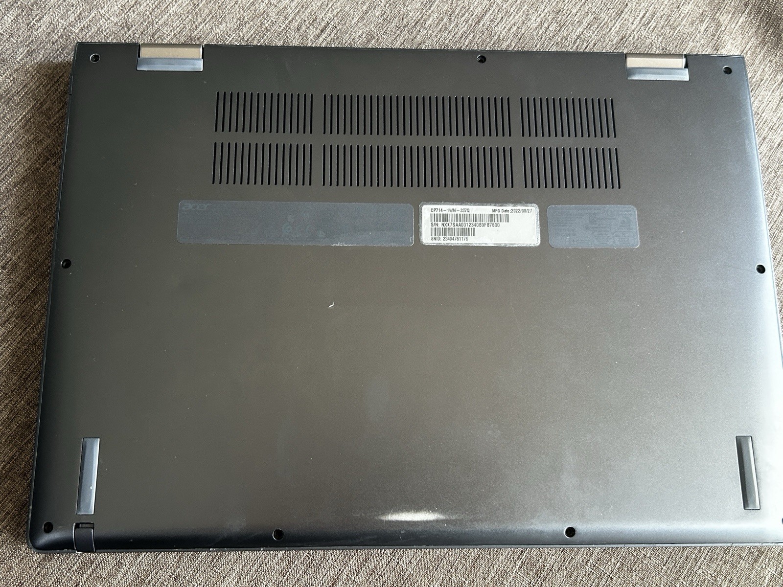 Acer Chromebook 14in Touchscreen 2-in-1 Intel Core i3 8GB 128GB SSD (CP714-1WN)