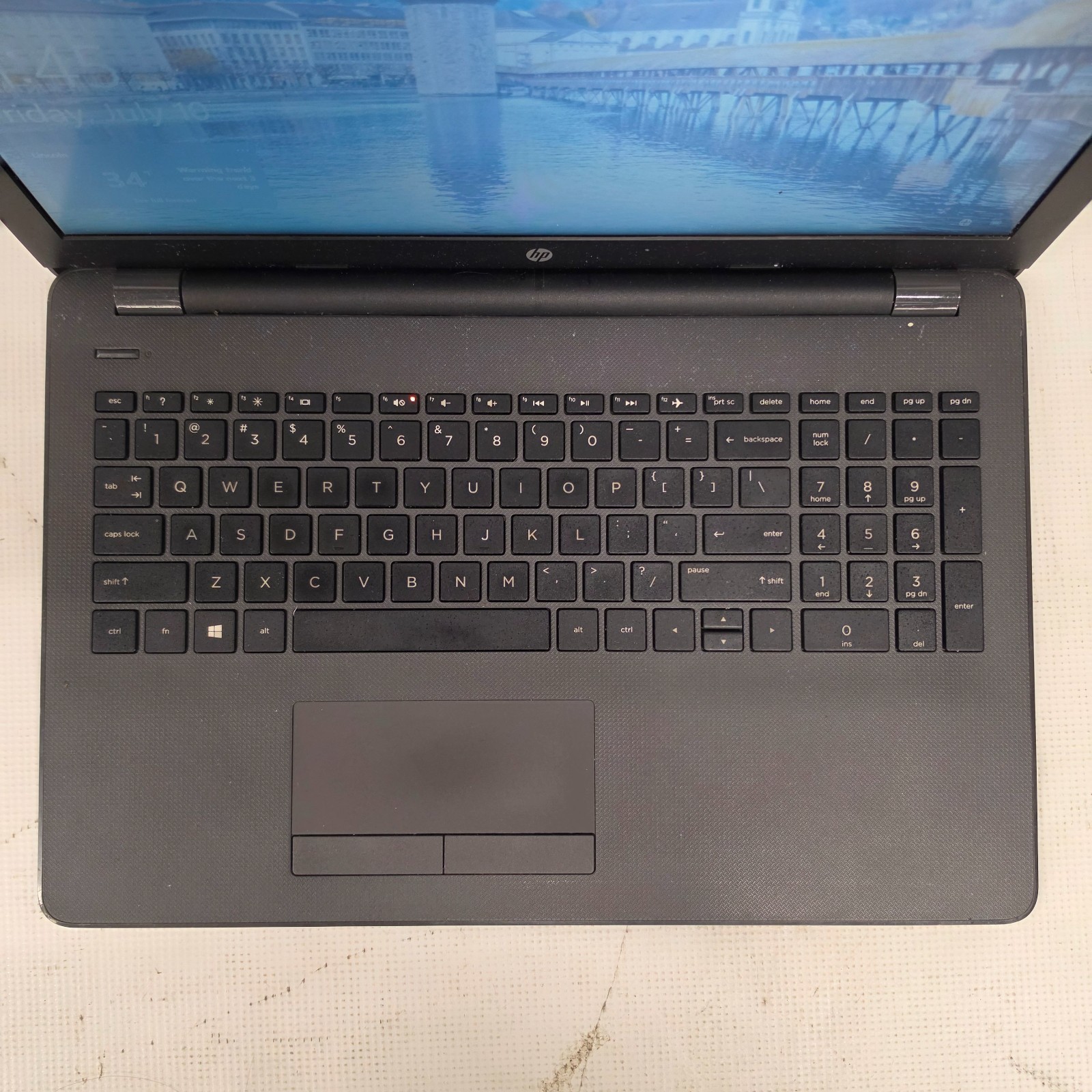 HP 255 G6 Laptop 15.6″ Win 10 Pro AMD A6-9225 R4 8GB Ram 256GB SSD (as-is read)