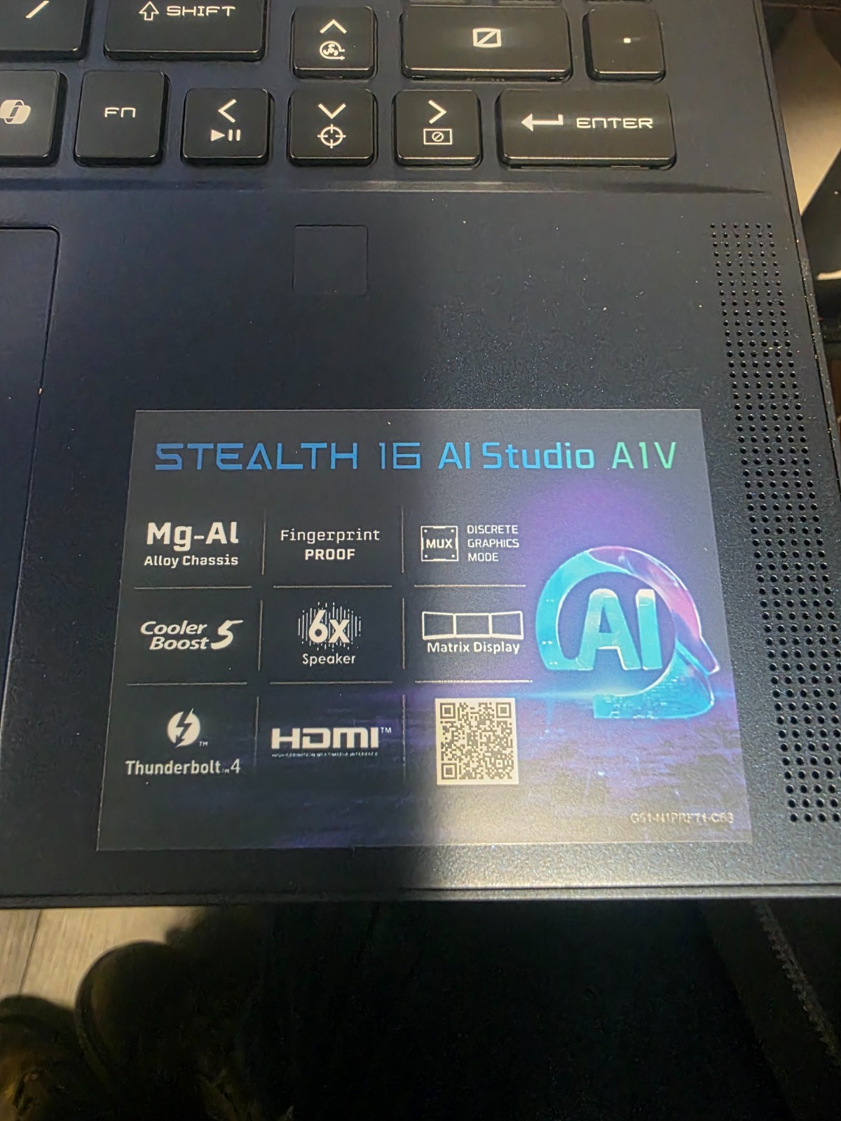 MSI Stealth 16 AI Studio Ultra 9 185H 32GB 1TB SSD RTX 4070