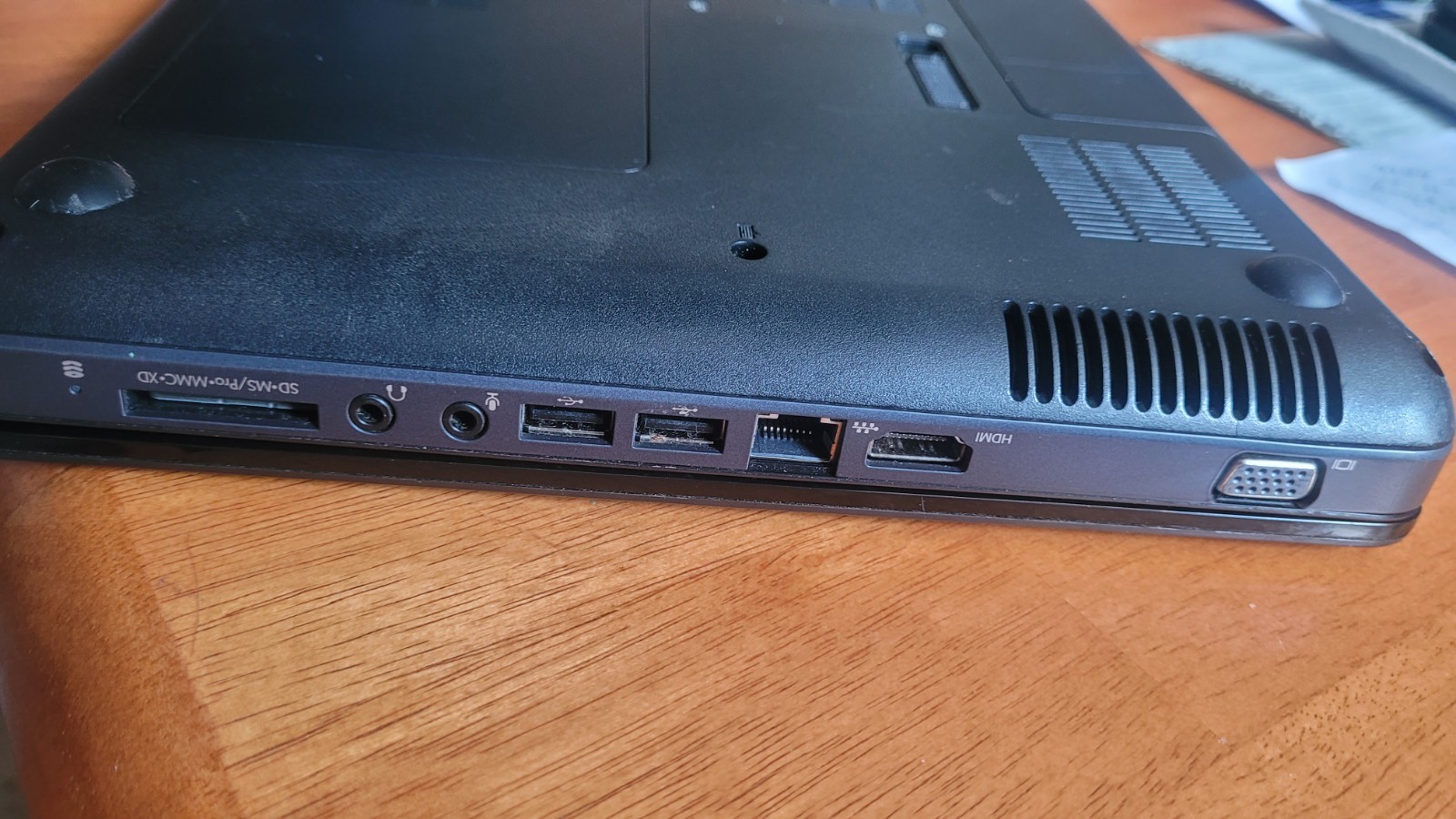 HP G62-340US Laptop AMD Dual-Core Windows 7 HDMI Wi-Fi Charger No HD