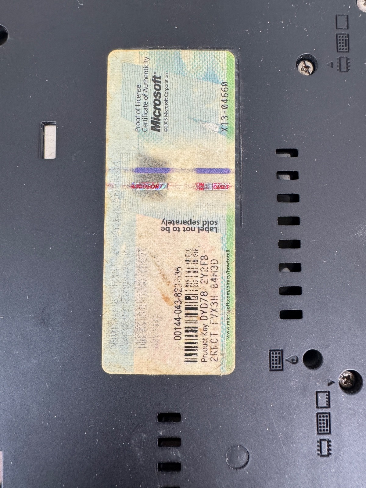 Lenovo ThinkPad T61 – Vintage Notebook For Parts