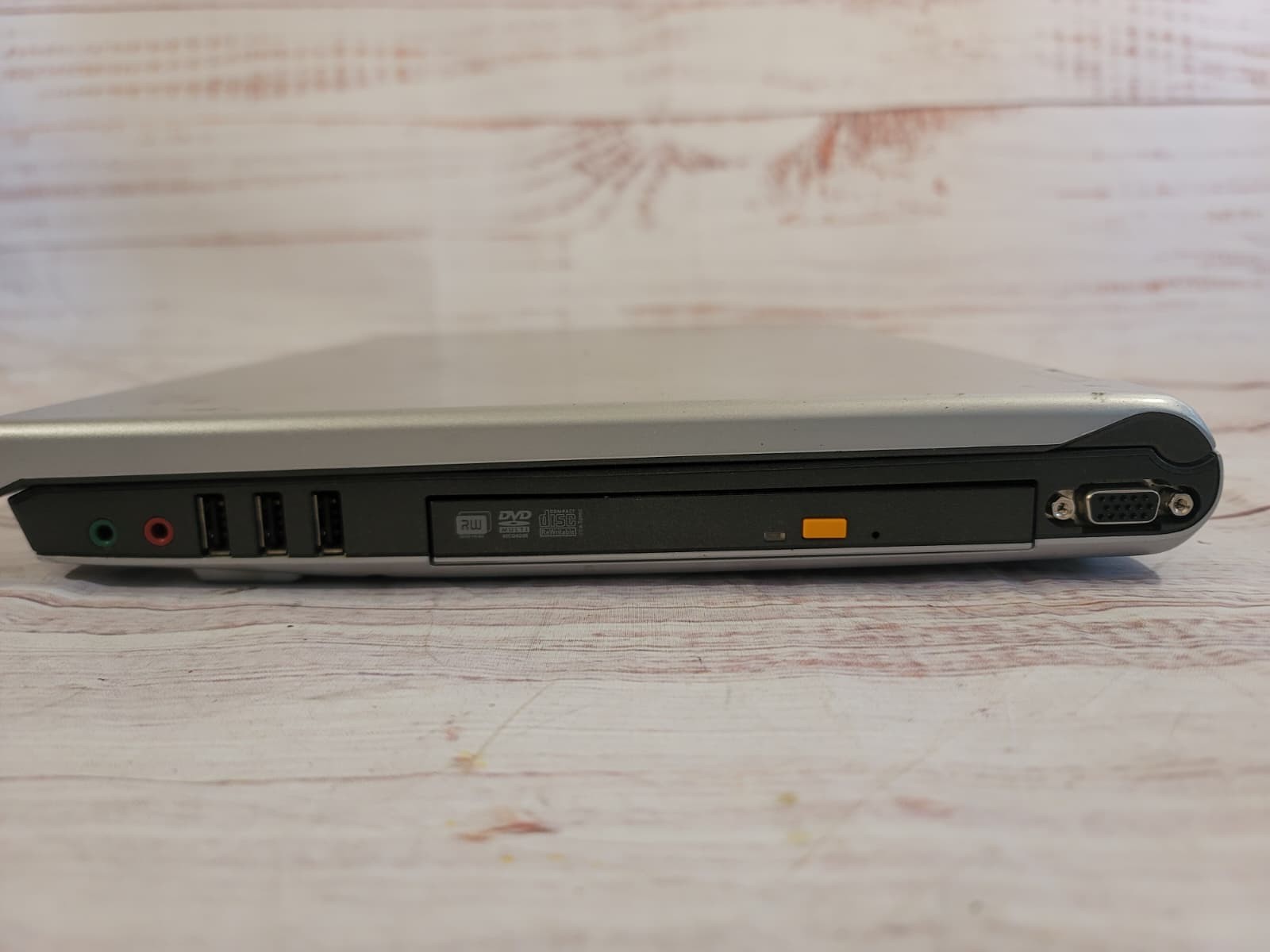 Lenovo 3000 N200 0769-AUU Laptop Notebook Intel Pentium Dual Core – for Parts