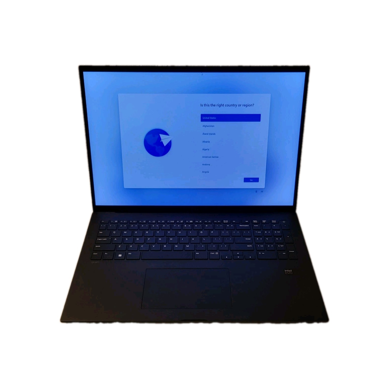 LG 17Z90S-G.AAB5U1 LG Gram 17″ WQXGA Ultra 7 155H 3.8GHz Intel Arc graphics 16GB
