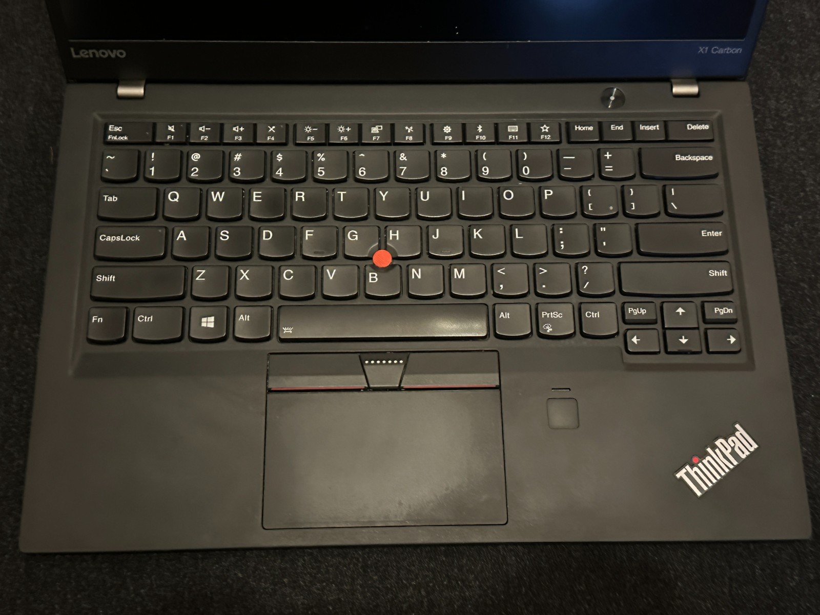 Lenovo ThinkPad X1 Carbon 5th Gen (256GB SSD Intel Core i5-7300U 3.5GHz 16GB)