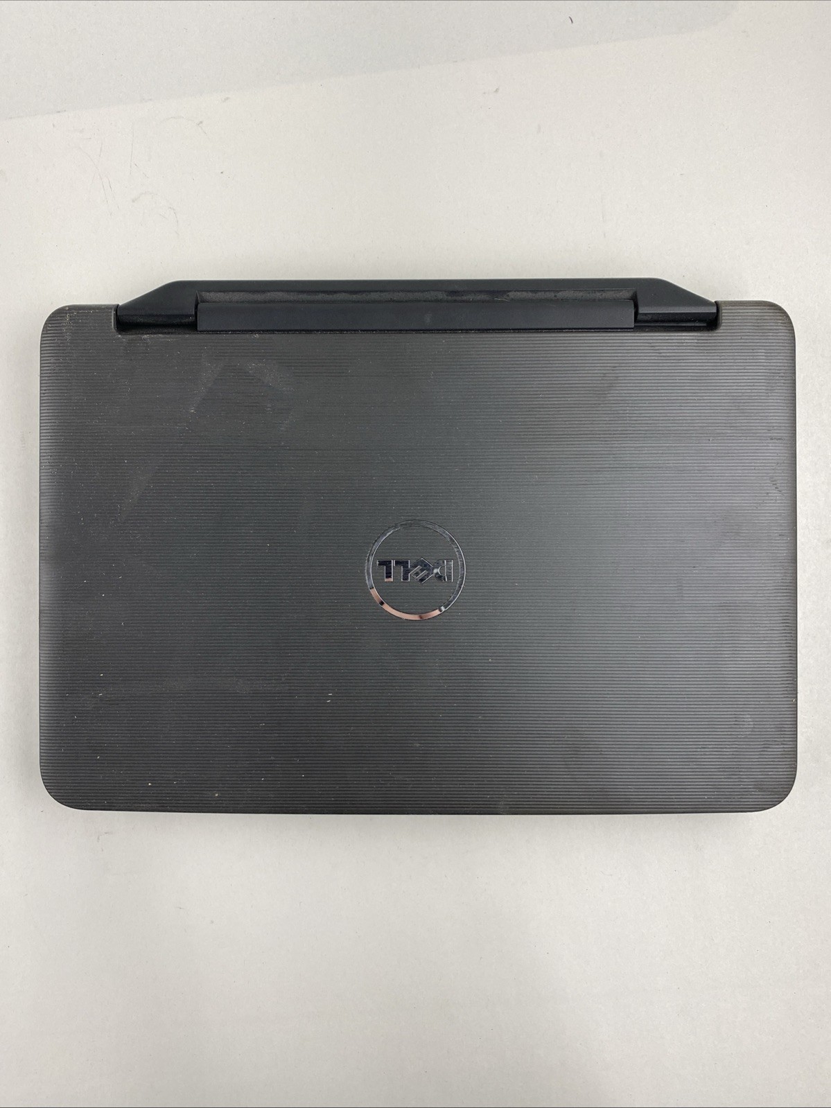Dell Vostro 1440 Core i3-M370 2.40GHz 4GB RAM 14.0″ No Battery No HDD No OS