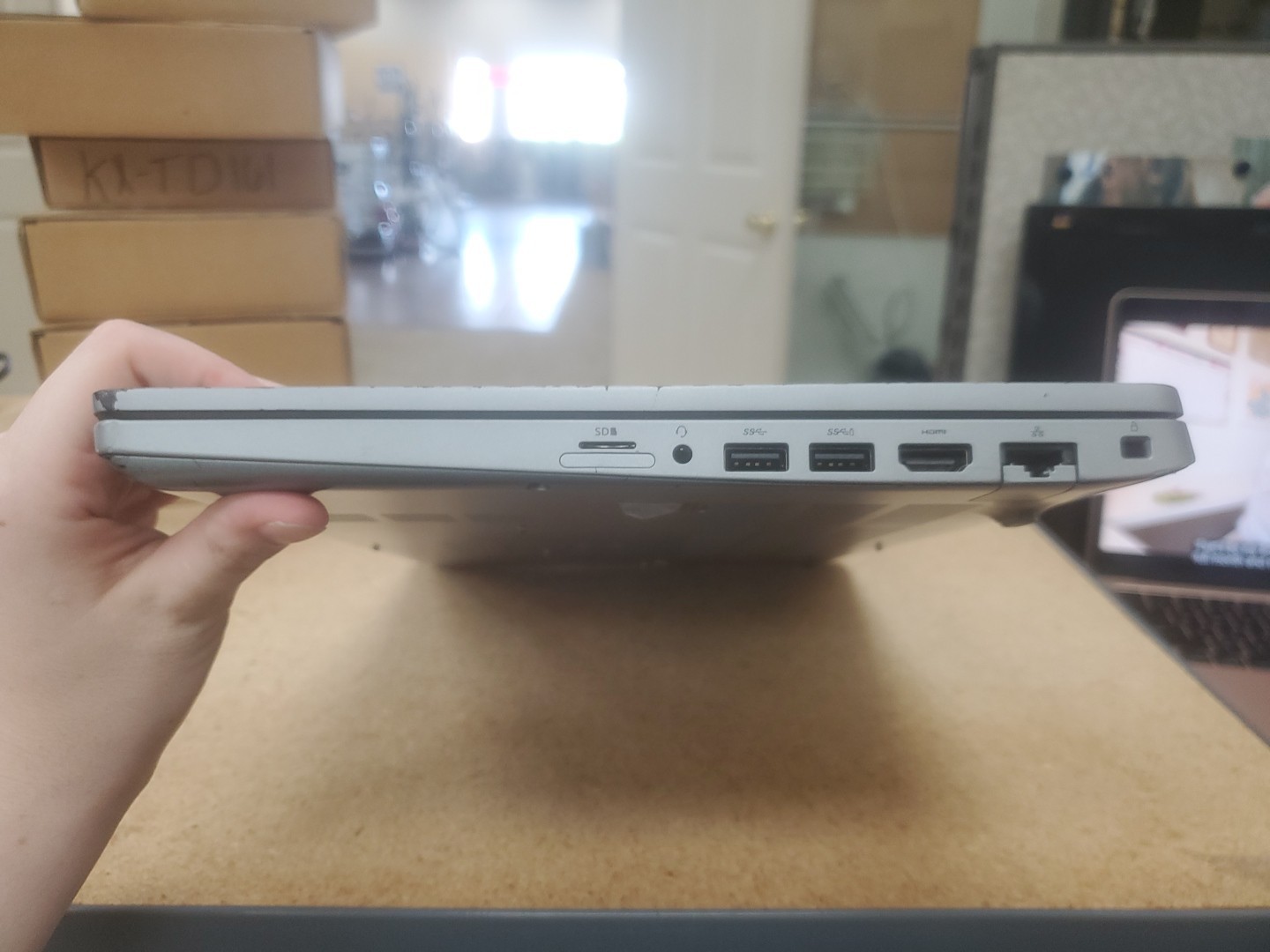 Dell Precision 3550 Laptop – i5-10310U 8GB 256GB SSD 15.6″ 051326-3