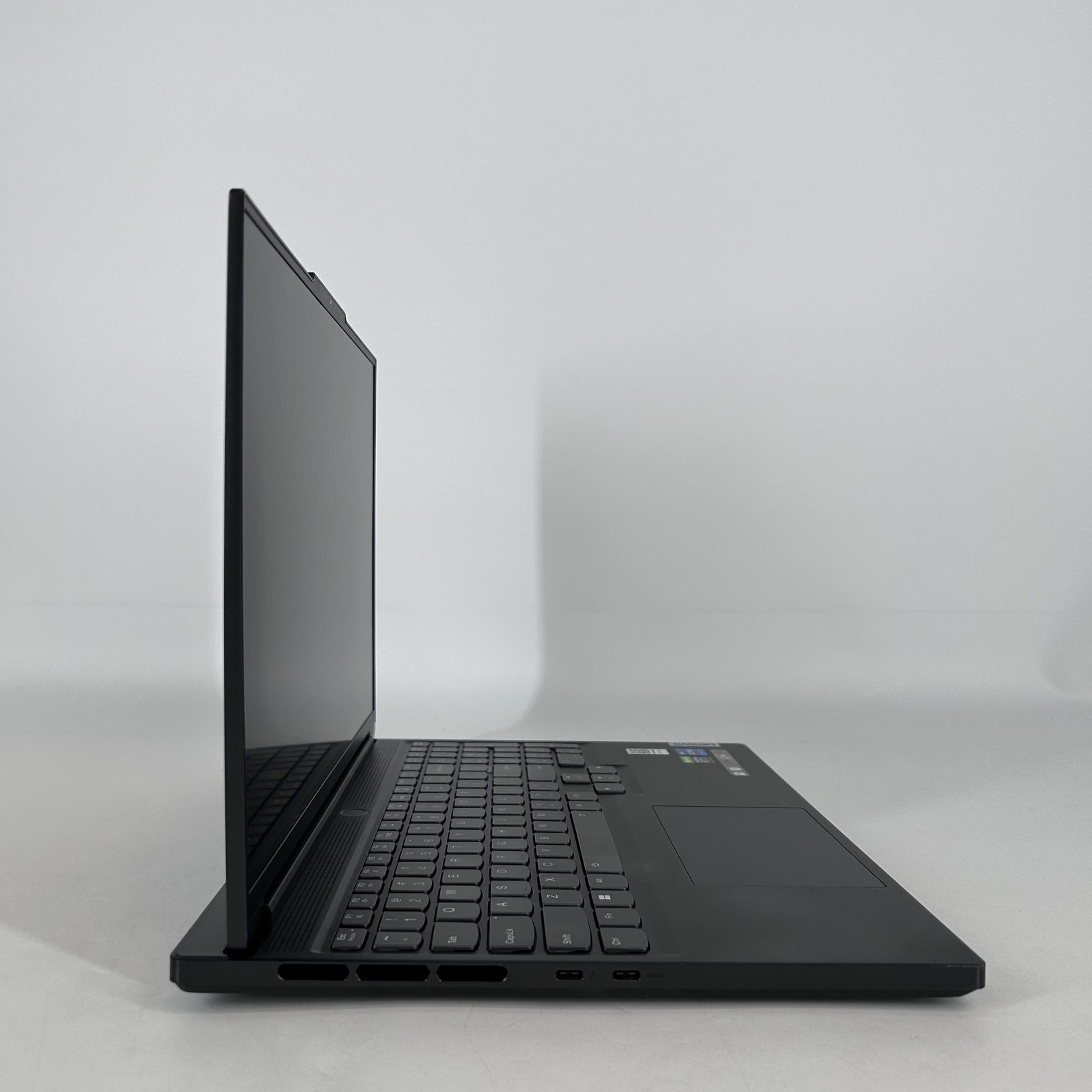 Lenovo Legion Slim 7i 16 165Hz FHD+ 2.3 GHz i7-12700H 16GB 512GB SSD RTX 3060