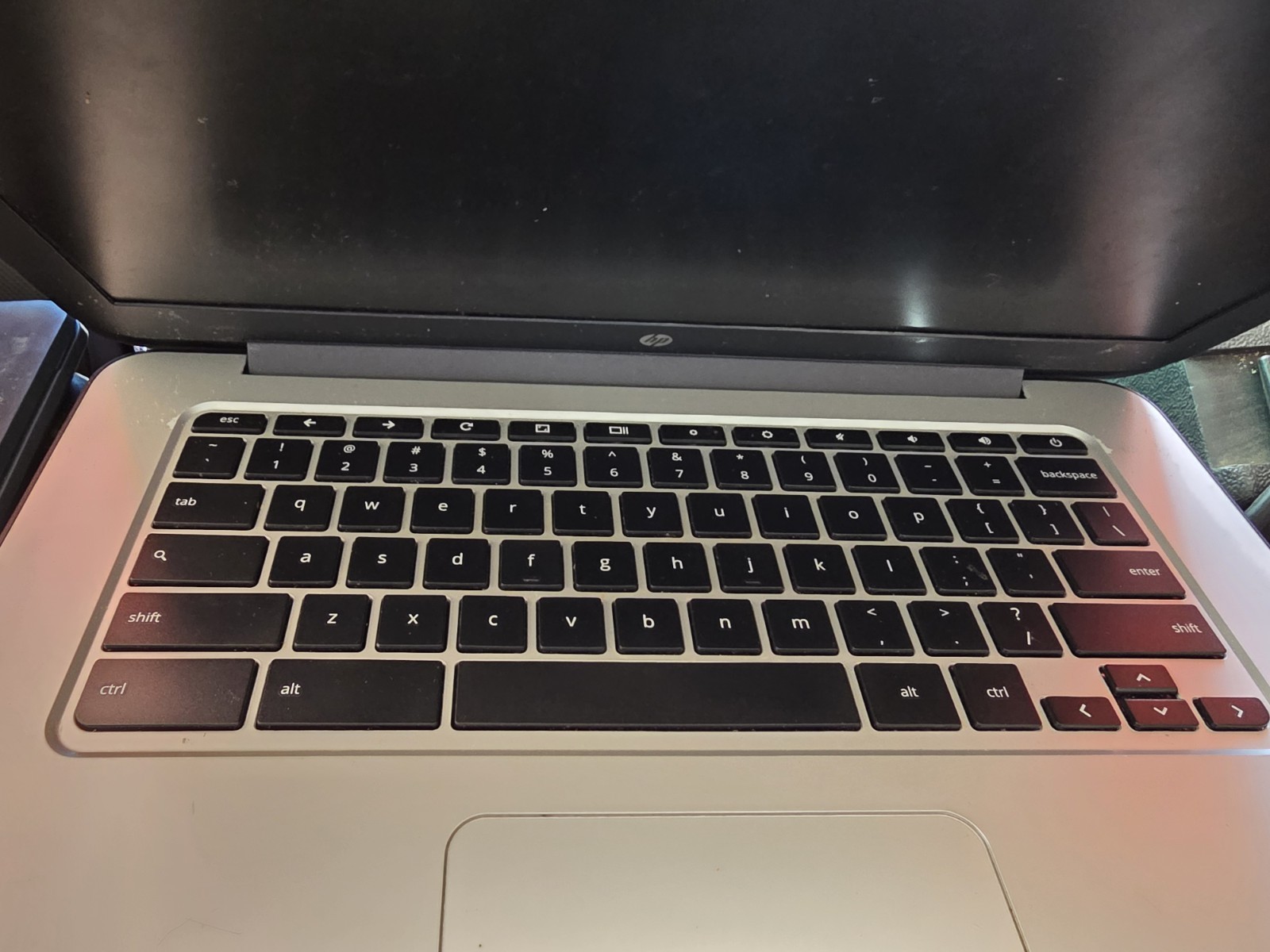 HP Chromebook 14A white and black Model AR5B22 17 total chromebooks.