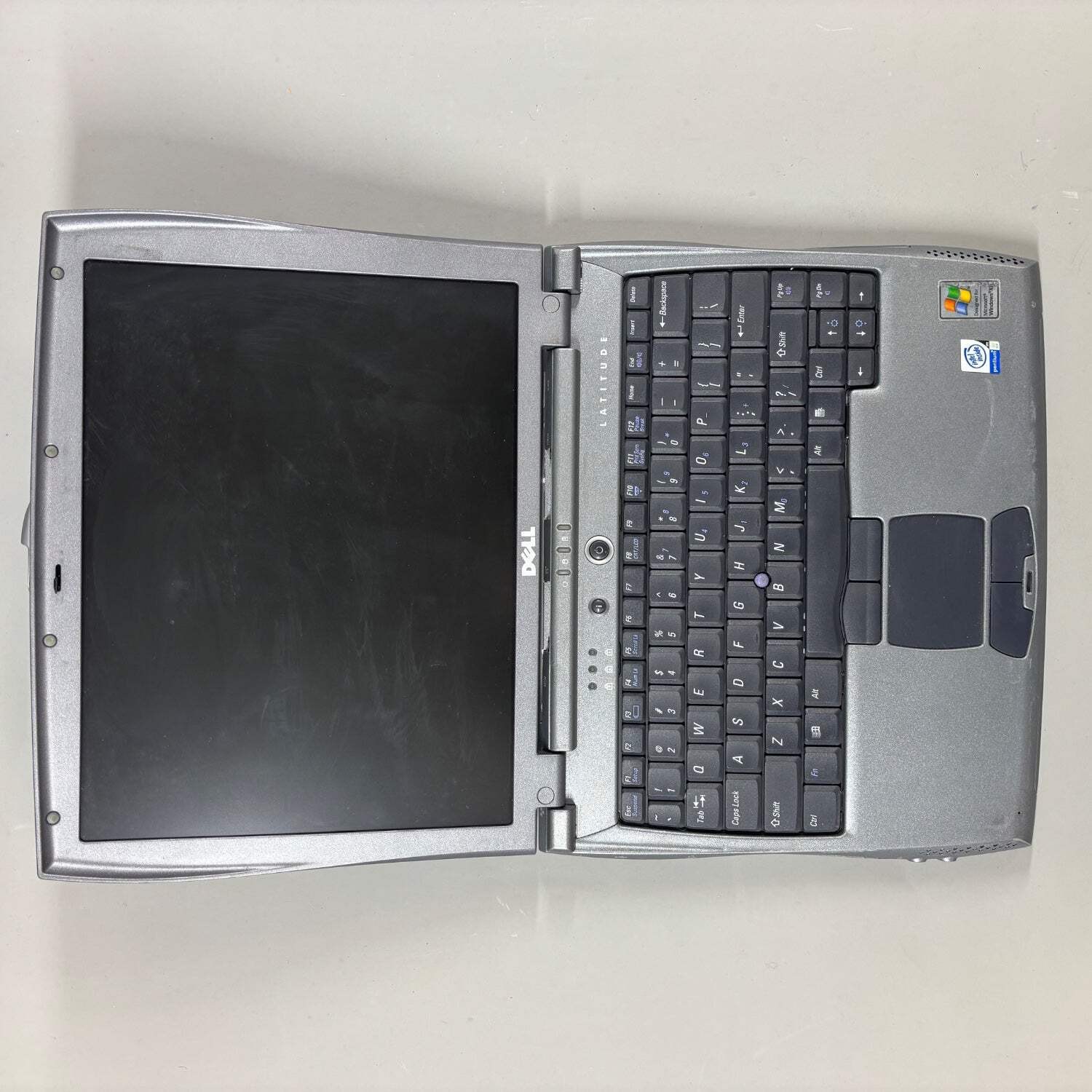 Broken Dell Latitude C400 12.1″ Broken Screen Display