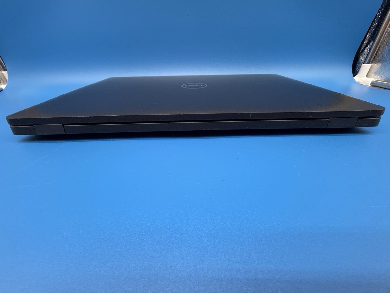 Dell Precision 3541 i5-9300H Quadro P620 4GB 12GB 512GB SSD 15.6” Win11