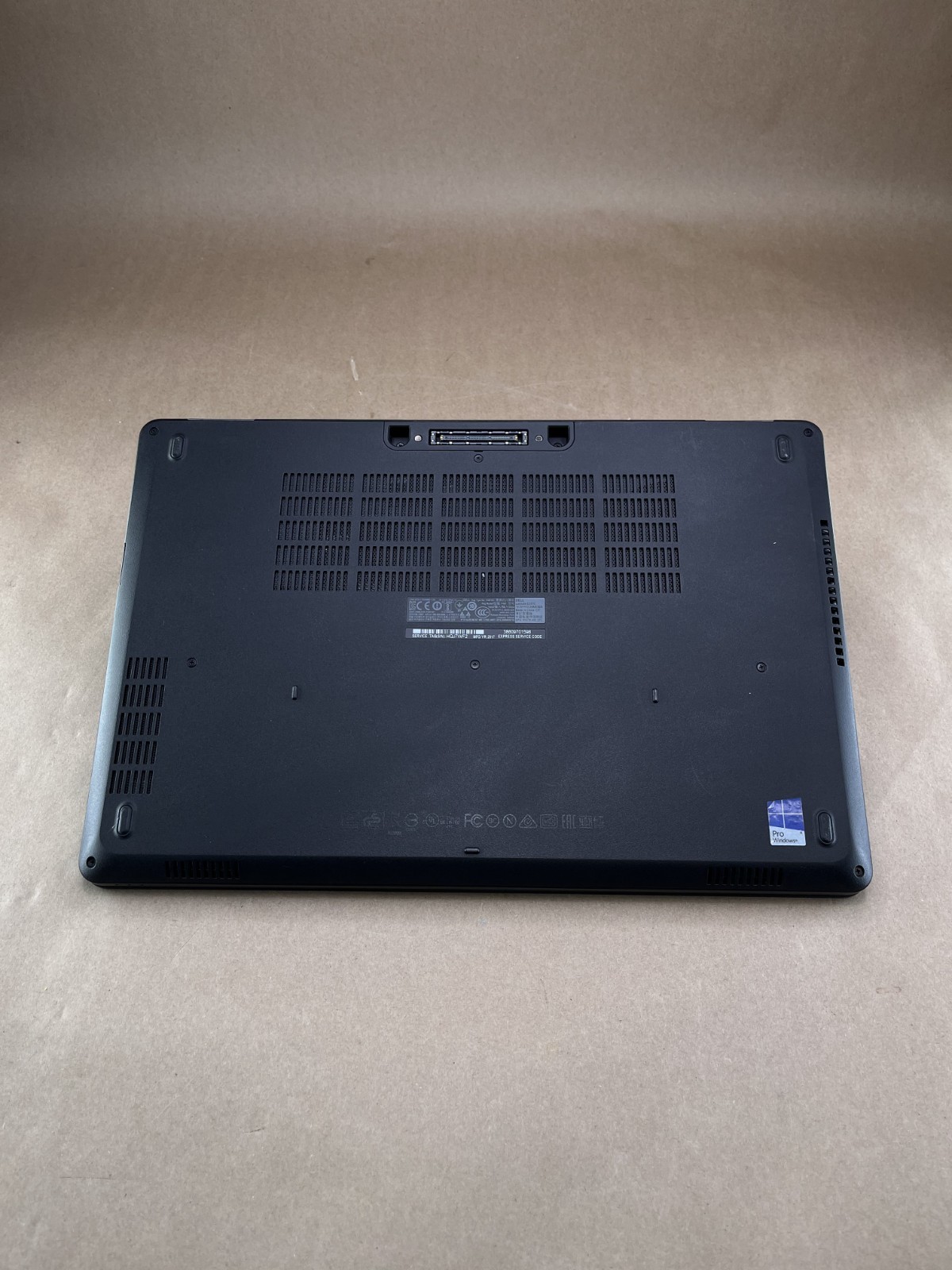 Dell Latitude 5570 15.6″ Core i3 128GB SSD 8GB RAM – Used / Serviced