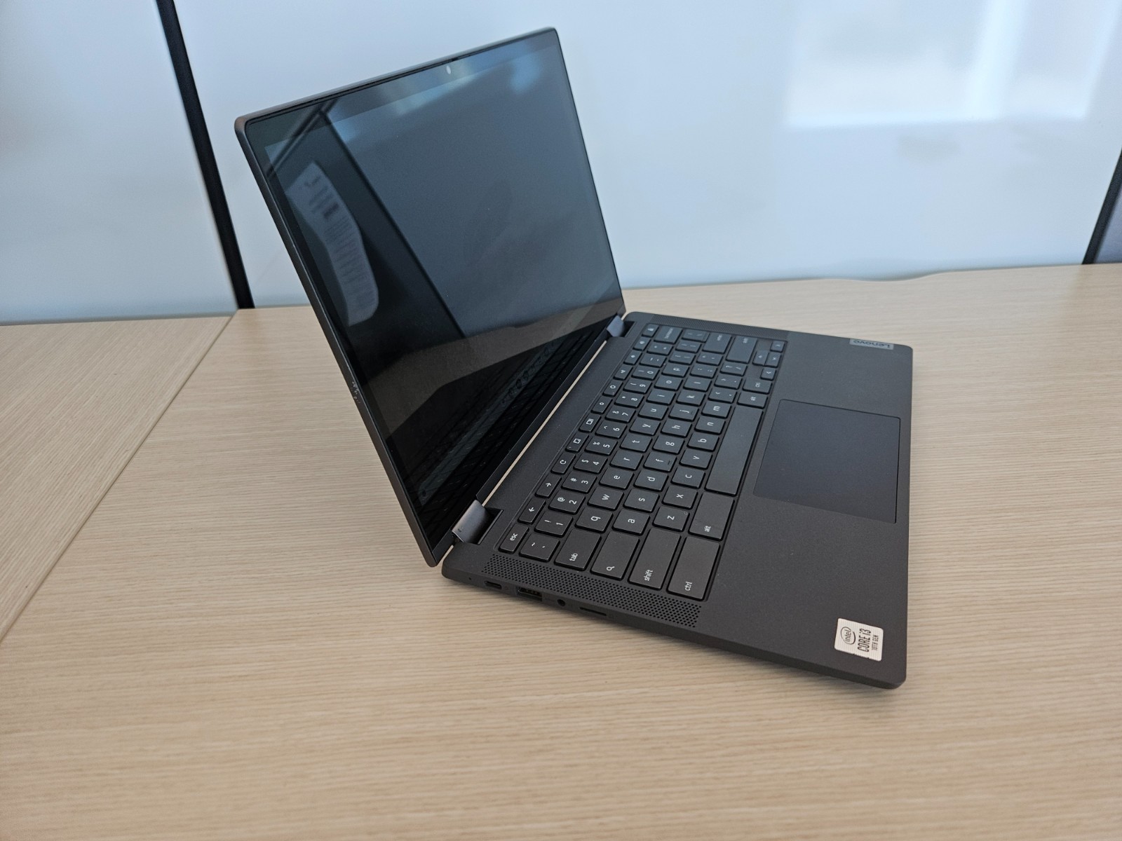 Lenovo IdeaPad Flex5 CB 13IML05 laptop
