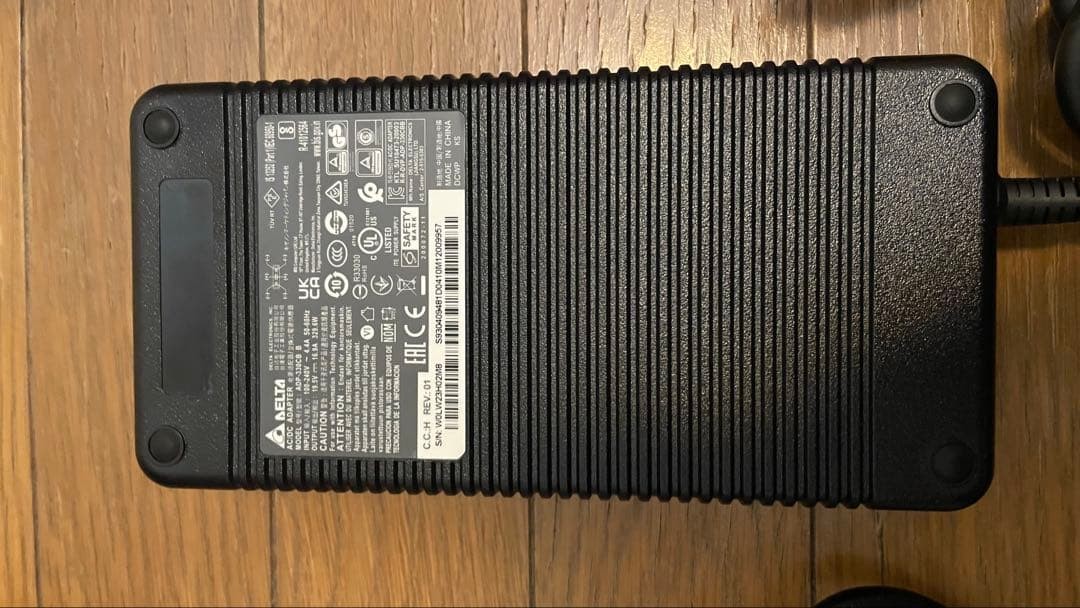 MSI GE66 Raider i9-10980HK 16GB 256GB SSD Windows 11 Pro Office 2021 Junk