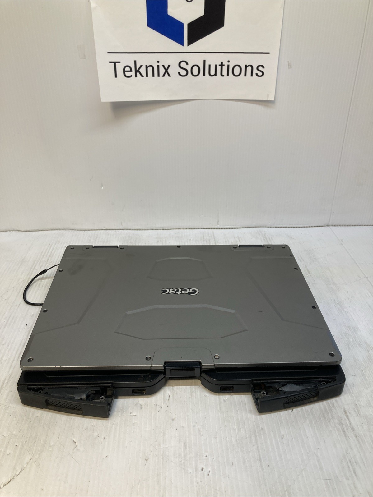 Getac S410 i7-6600U i7-6600U 2.60GHz 4GB RAM No HDD Boot to BIOS