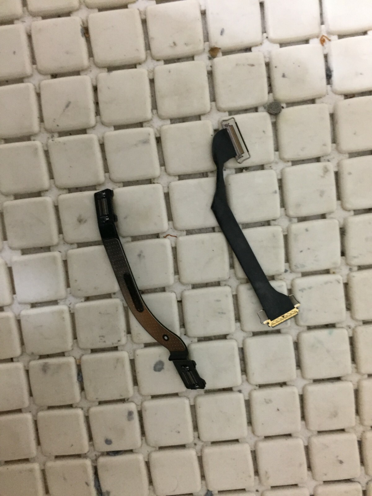 APPLE MACBOOK PRO A1398 FLAT MOTHERBOARD CONNECTORS