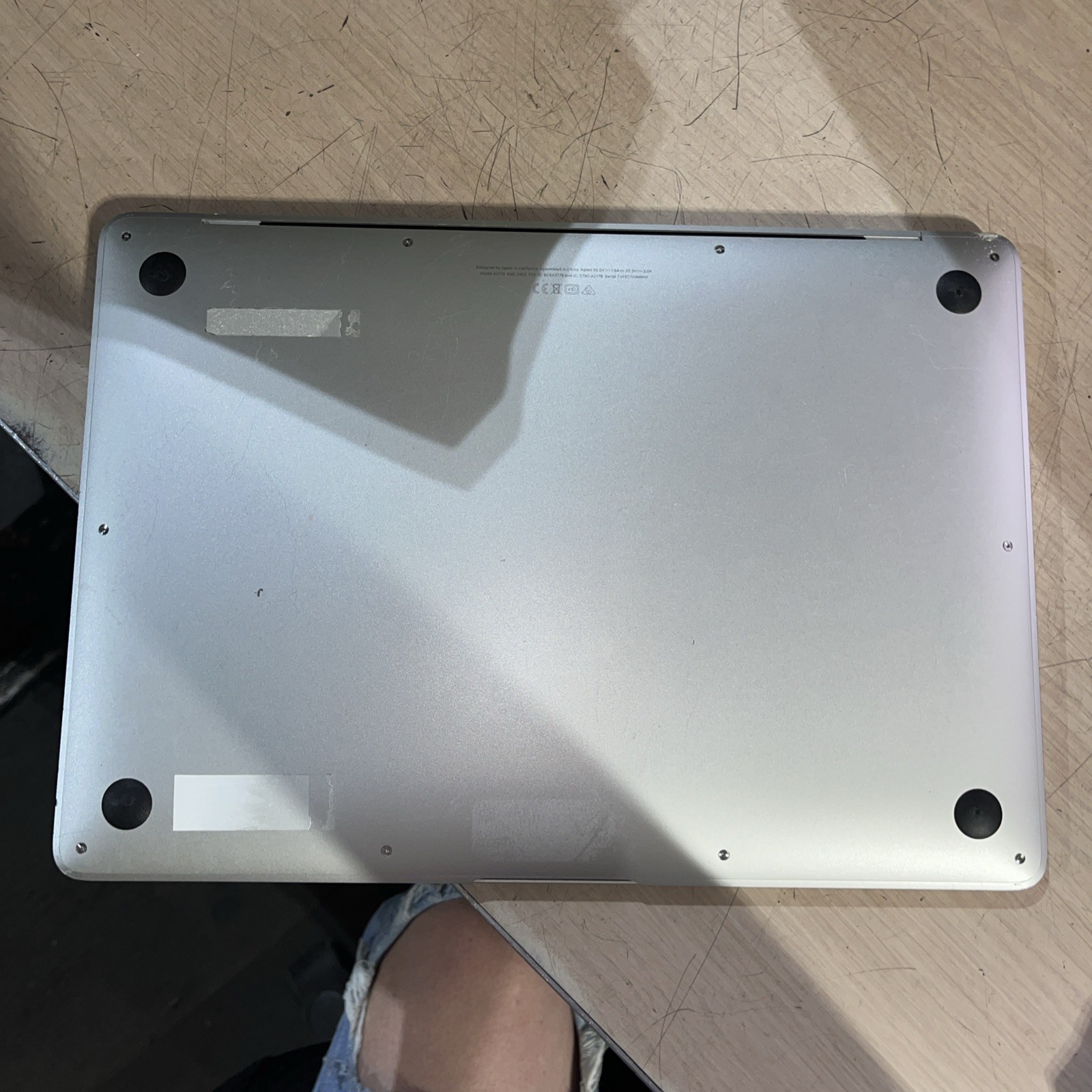 APPLE MACBOOK AIR 13″ SCISSOR, 2020 CORE I3-1000NG4 1.1GHZ 256SSD ,
