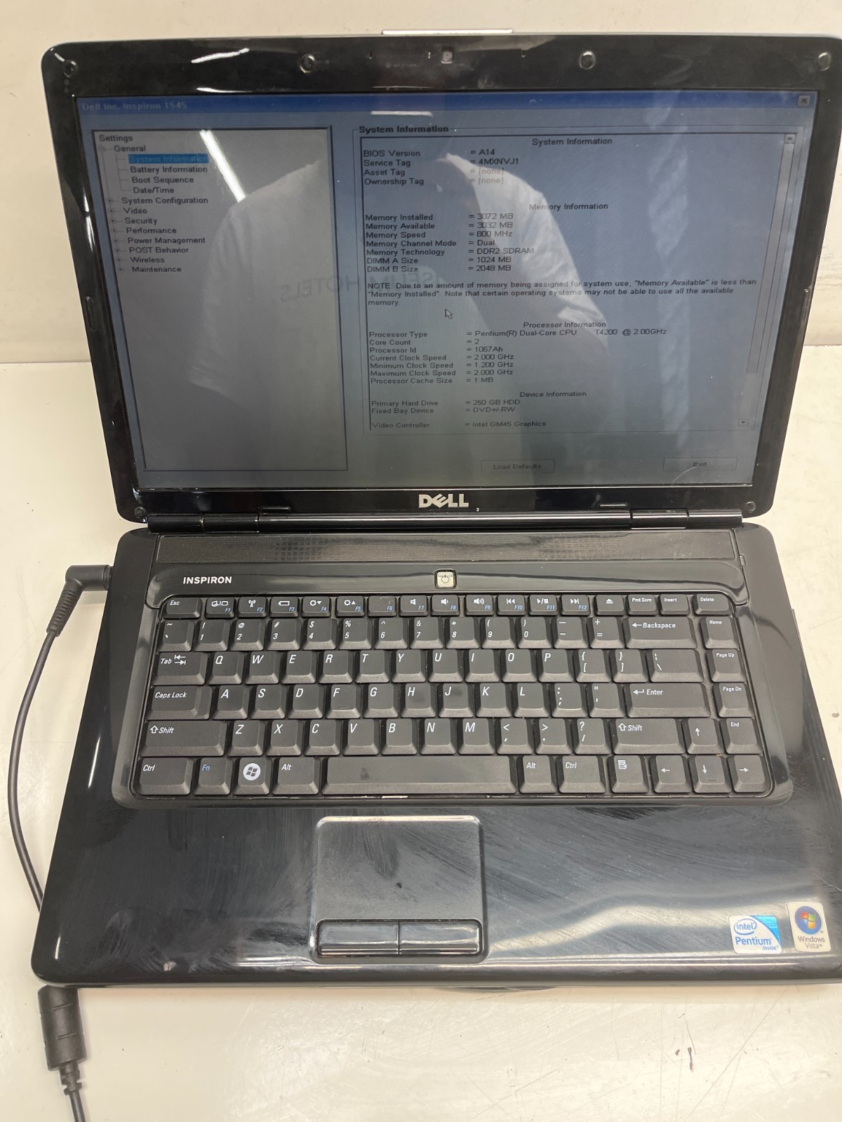 Dell Inspiron 1545 Intel Pentium Core T4200 2.00GHz 3GB NO HDD