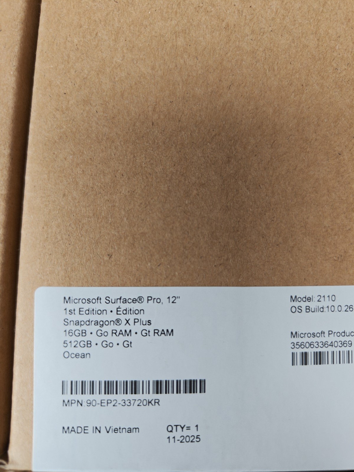 Microsoft Surface Pro Copilot+ PC 12in Snapdragon X Plus 16GB RAM 512GB 2025