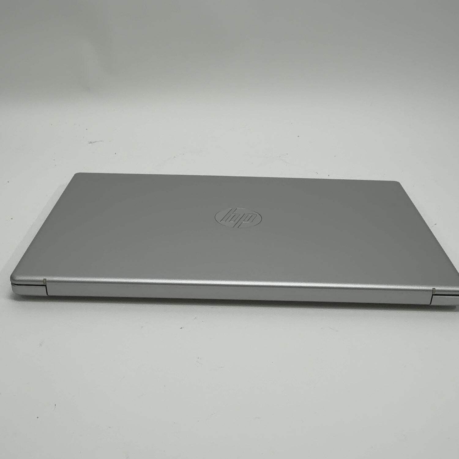 HP Laptop TPN-Q286 15.6″ i5-1334U 1.3GHz 16GB RAM 512GB SSD