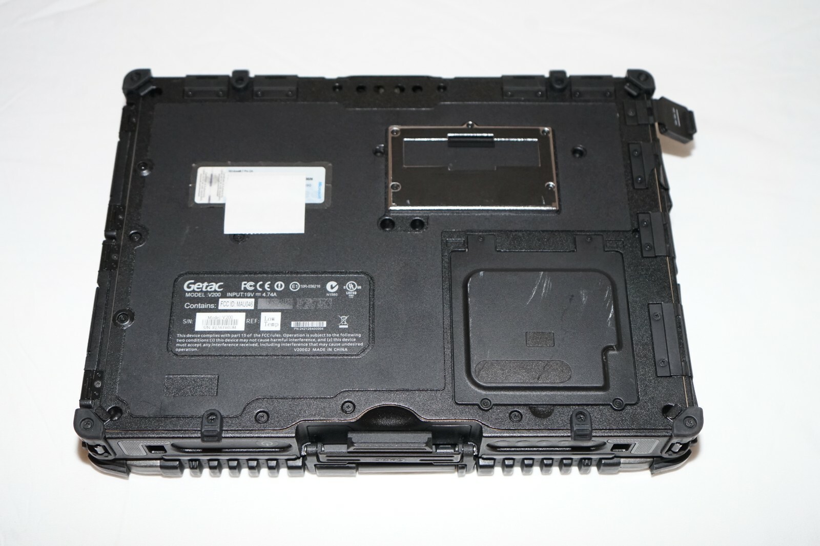 ^ Getac V200-G2 Intel Core i7-3520M @ 2.90GHz 4GB Ram 500GB HD No OS #C1263