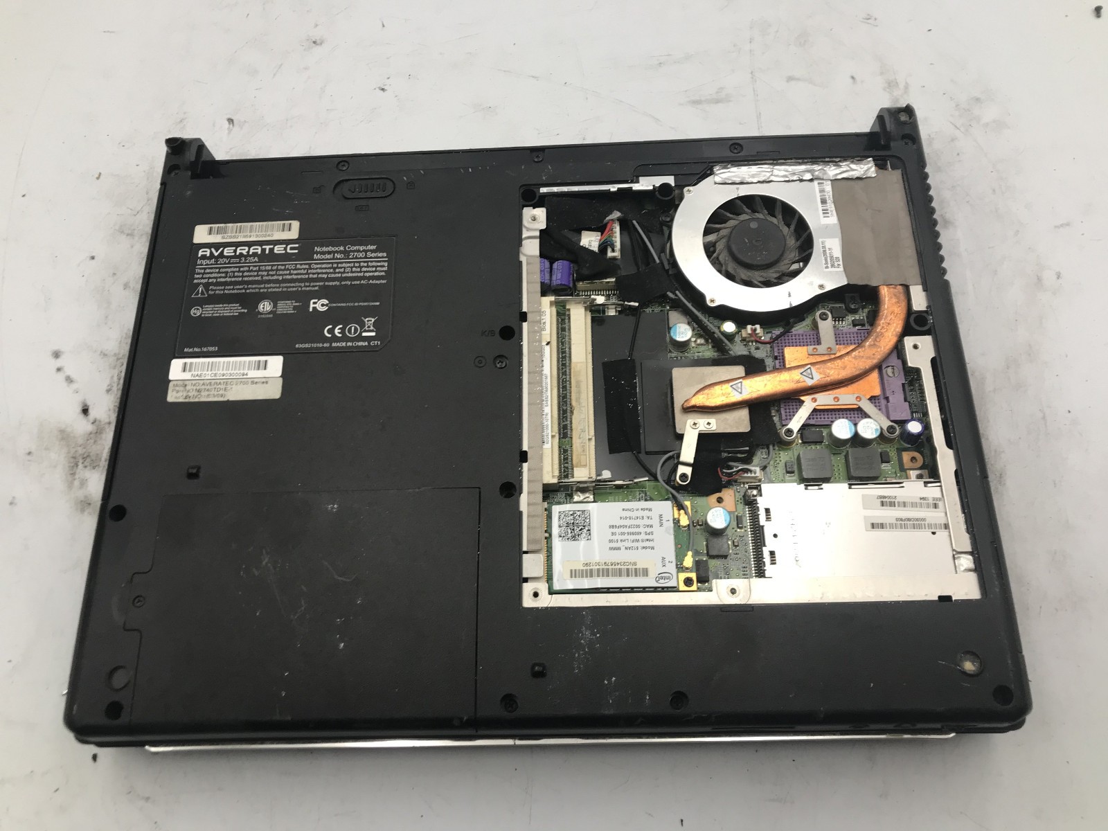AVERATEC N2700 – FOR PARTS/REPAIR – INTEL PENTIUM DUAL CORE – NO RAM – READ – BB