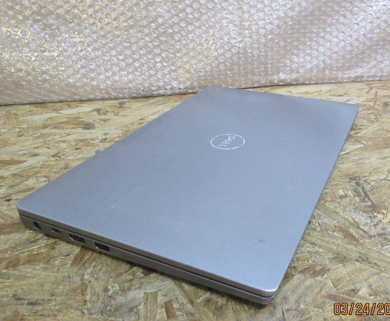 Dell Latitude 7400 14.0″ i7-8665U @ 8GB RAM 256GB SSD TOUCH LAPTOP (SILVER).