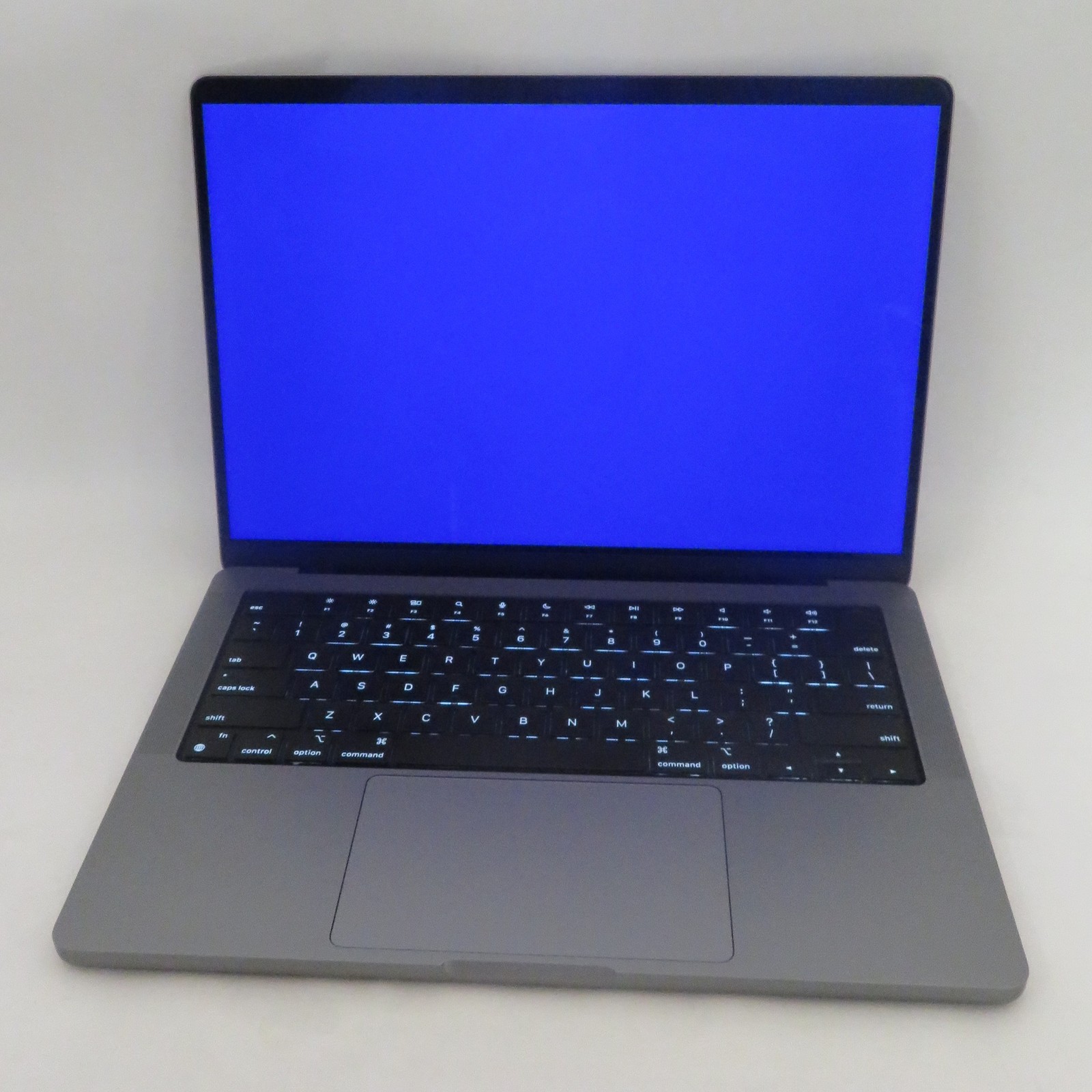 Apple Macbook Pro 2023 14in Retina M2 Pro 16GB RAM 512GB Tahoe A2779
