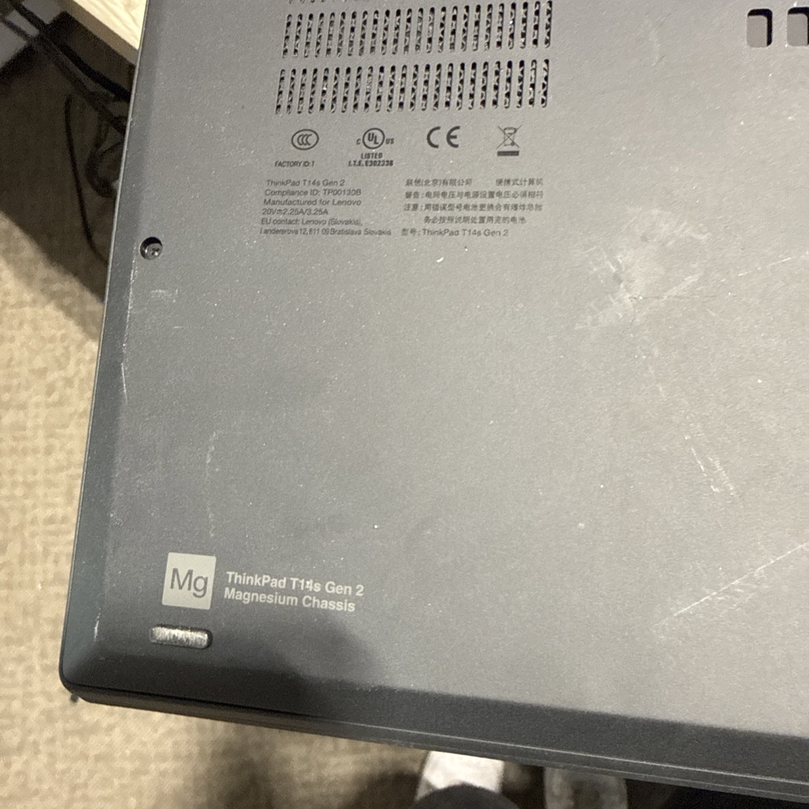 Lenovo ThinkPad T14s, AMD Ryzen 5 PRO 5650U @2.30Ghz, 8GB RAM, NO SSD NO OS