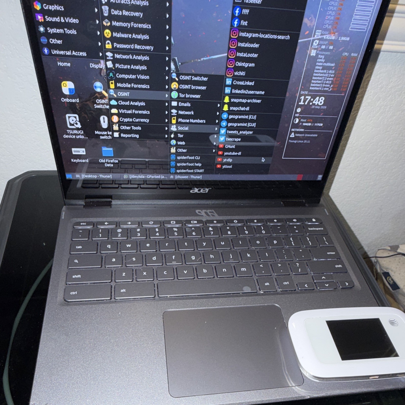 Linux 13” 2K LED Acer Cbook Spin CP713-2W i5-10210U 8GB 256GBNVME & 5G Hotspot