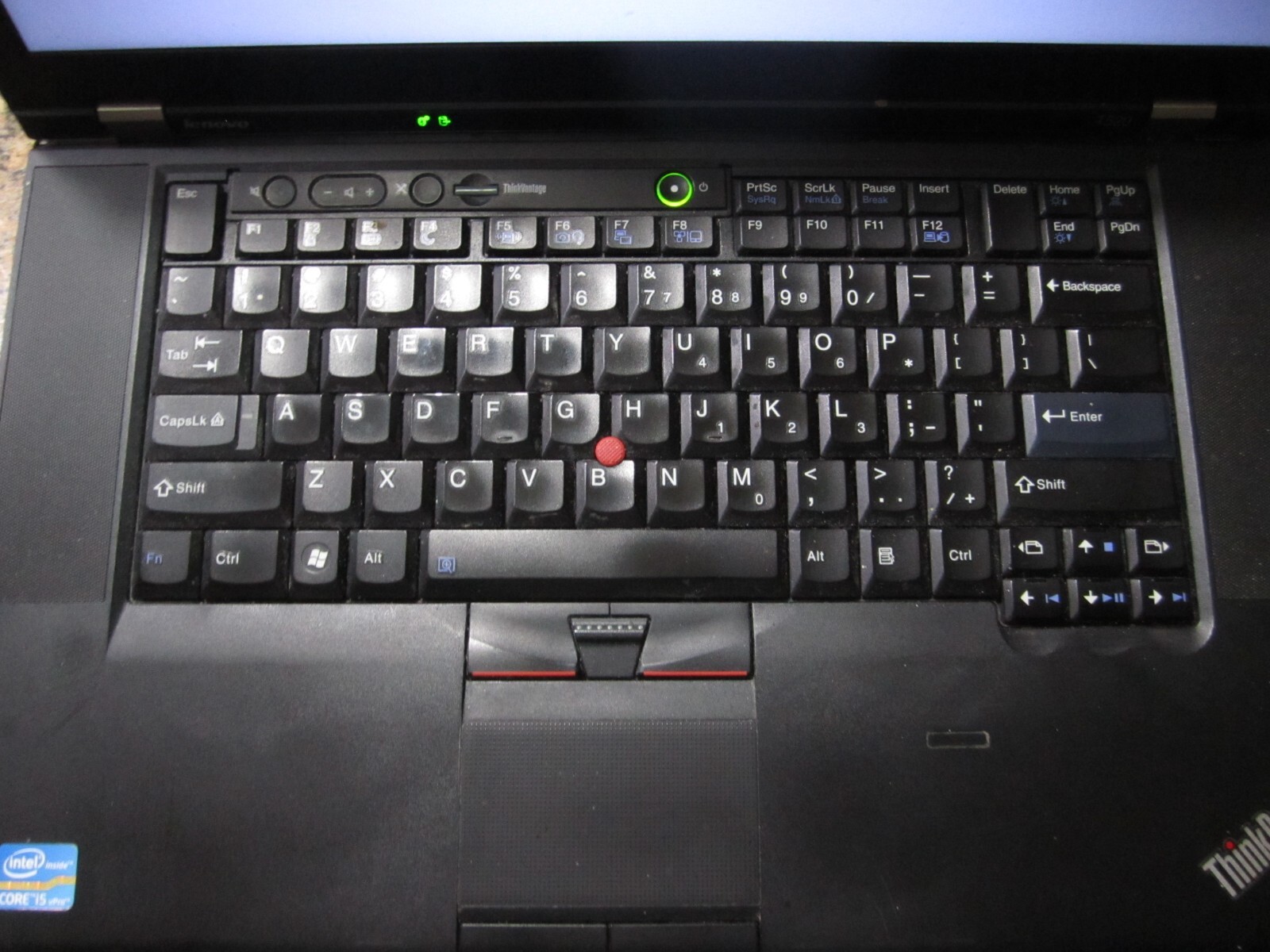 Lenovo Thinkpad T520 15.6″ Core i5-2.5 GHz 8GB RAM 256 GB SSD win 10 Pro