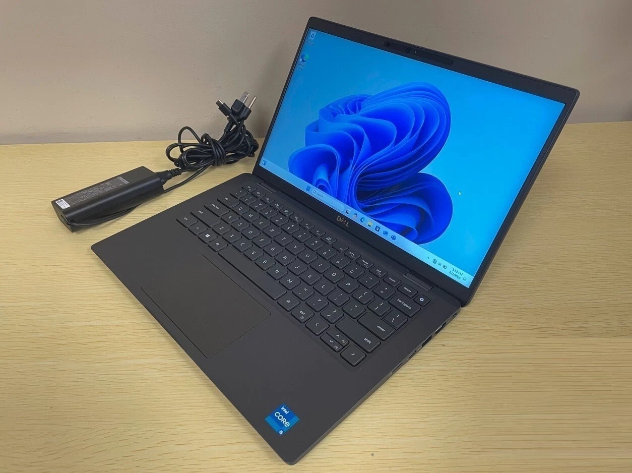 Dell i7 Inspiron 7590 2in1 4K HD Touchscreen Laptop 16GB 512GB SSD NVIDIA MX250