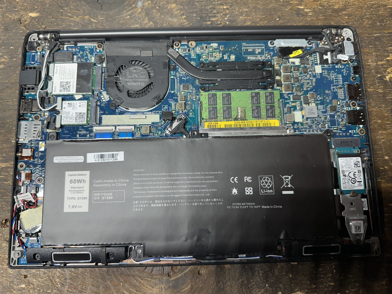 Dell Latitude 7390 Intel Core i7-8650U 1.9GHz 16GB RAM 256GB SSD 13.3″