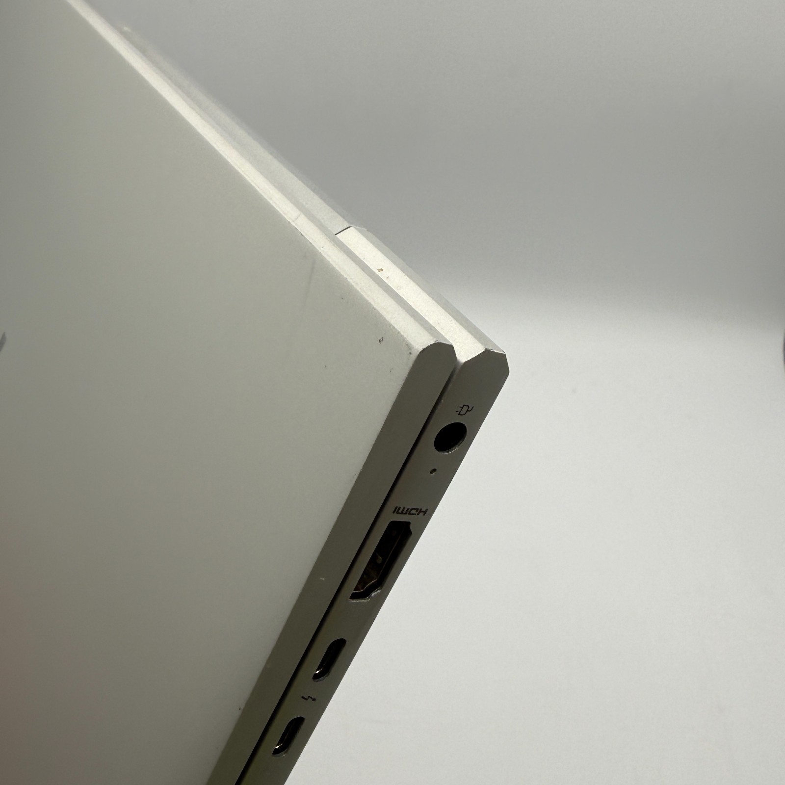 HP EliteBook 840 G8 14″ 3.0 GHz i7-1185G7 16GB RAM 256GB SSD Win 11 Pro Good