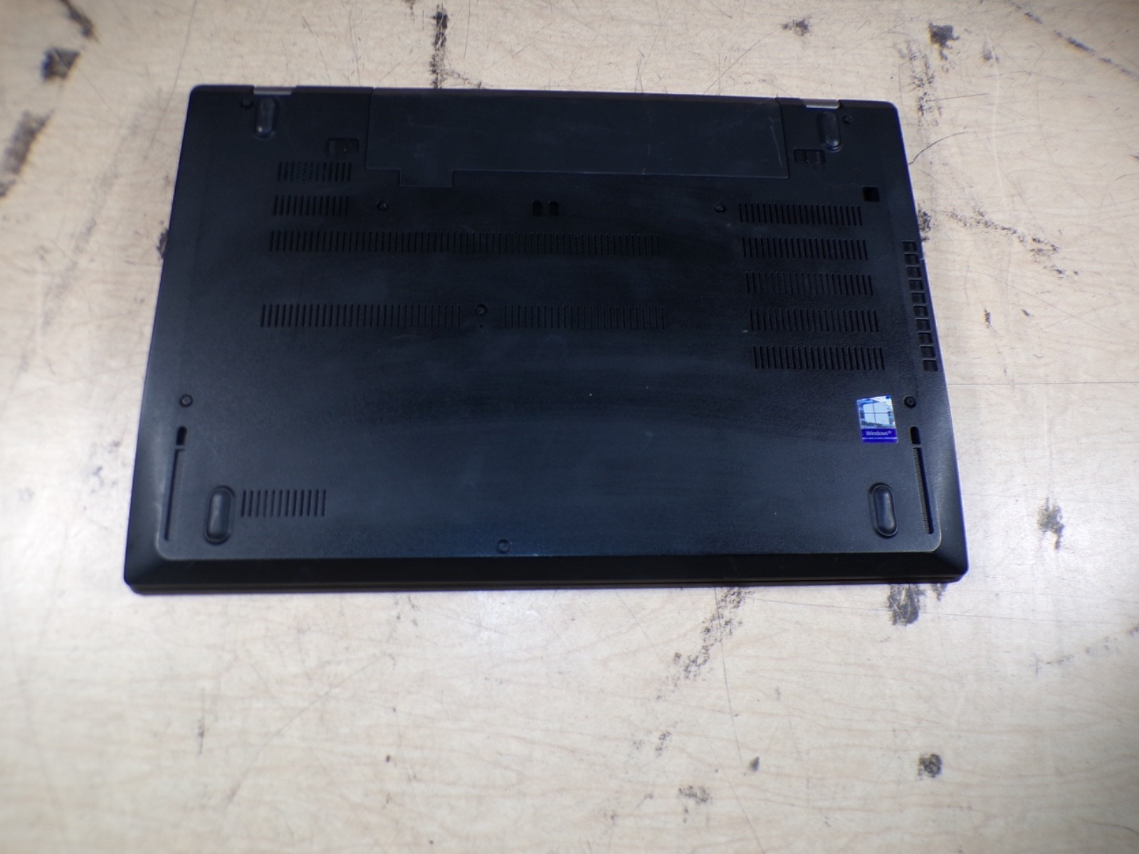 THINKPAD LENOVO T590 INTEL CORE I7-8565U 1.80GHZ 16GB RAM **NO HD/ NO CADDIE
