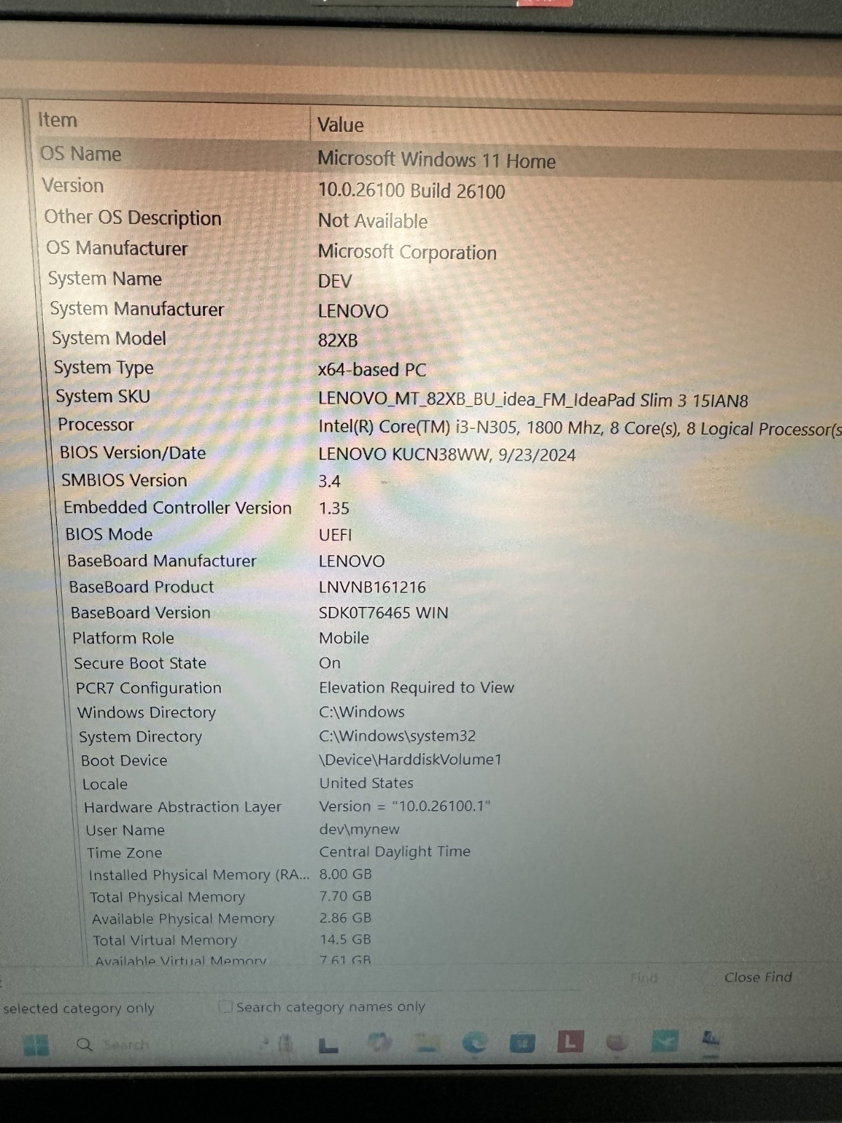 Lenovo IdeaPad Slim 3 15IAN8 15.6 inch Intel Core i3-N305 1.8 Ghz 8 Core