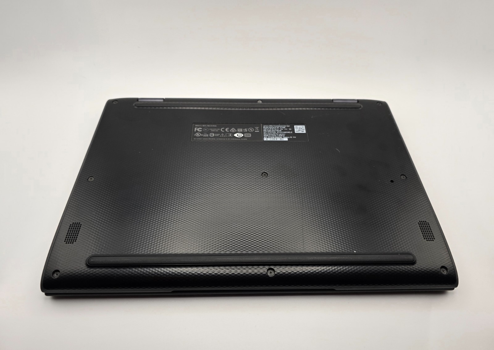 Lenovo Chromebook 300e 2nd Gen (2-in-1 Touch)