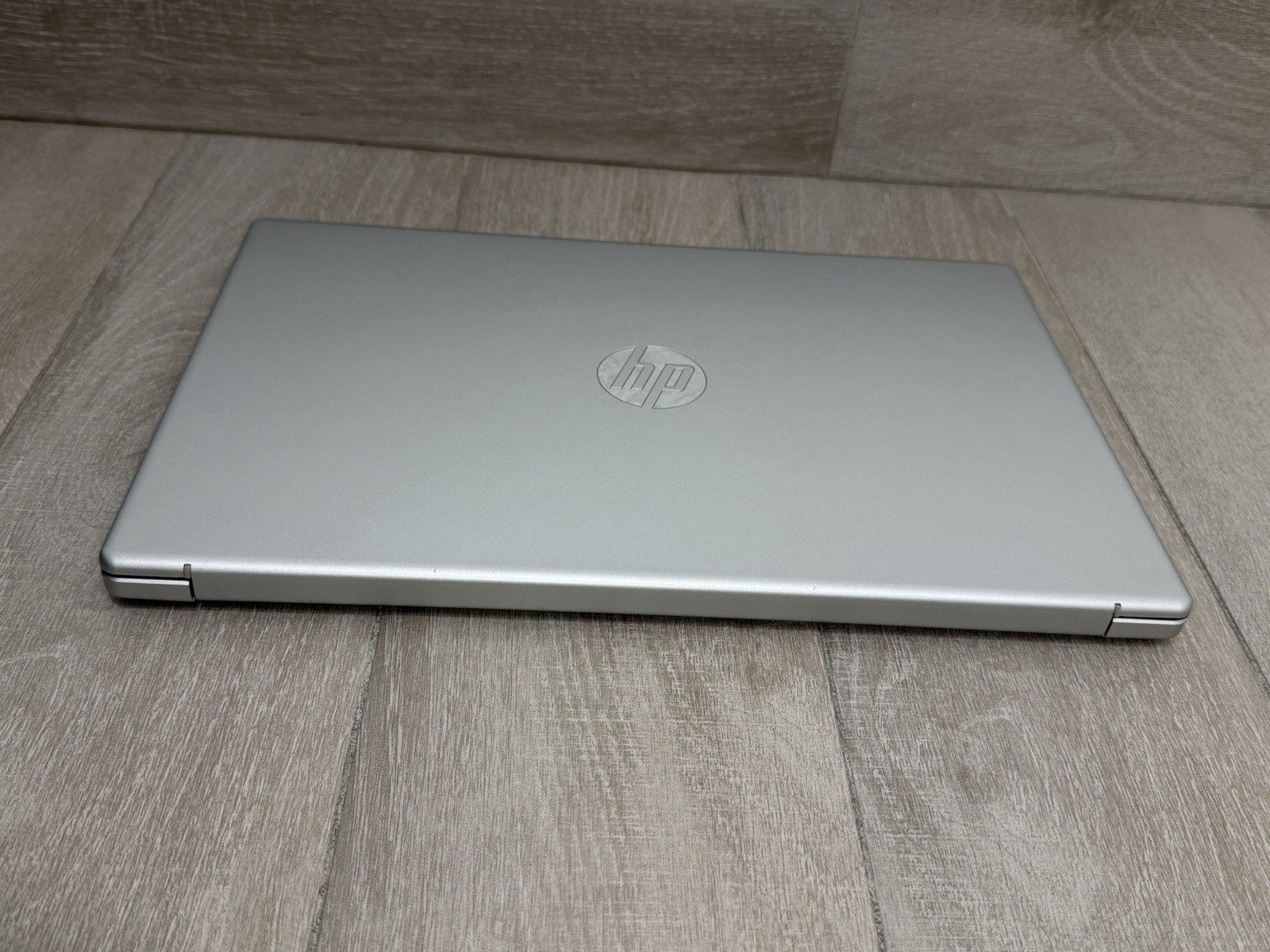 HP 15-FD0005DX 15.6″ Touch Laptop Core i5-1235U 8GB RAM 512GB NVMe Win-11