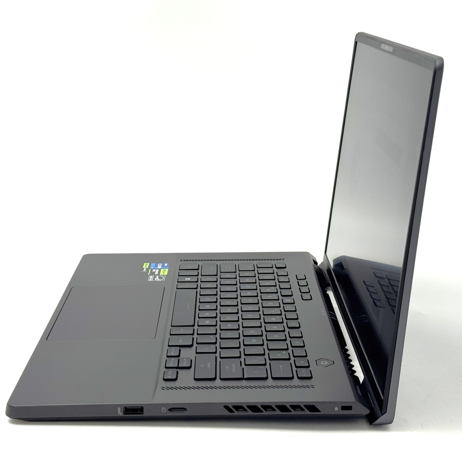 Asus ROG Zephyrus G16 – WUXGA – i7-13620H – 16GB RAM – RTX 4060 – 512GB SSD