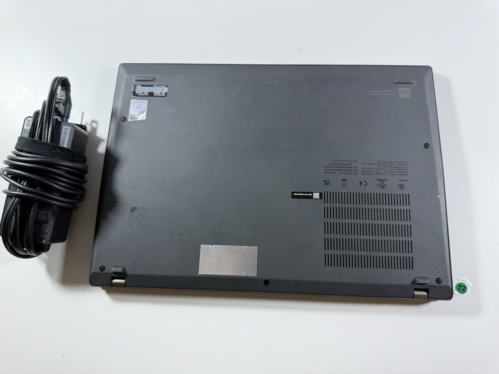 Lenovo ThinkPad T14s Gen 3 14″ i7-1270p 32GB 256GB Win 11 Pro Touchscreen