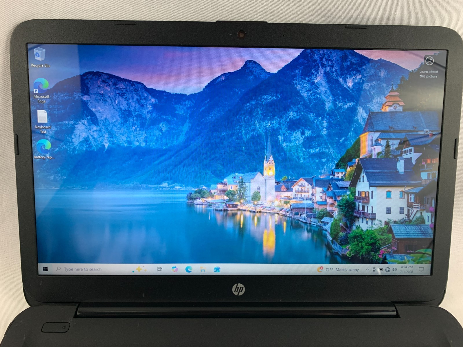 HP Stream 14-ax040wm Laptop Intel Celeron M3060 1.6GHz, 4GB RAM, 30GB SSD, W10H
