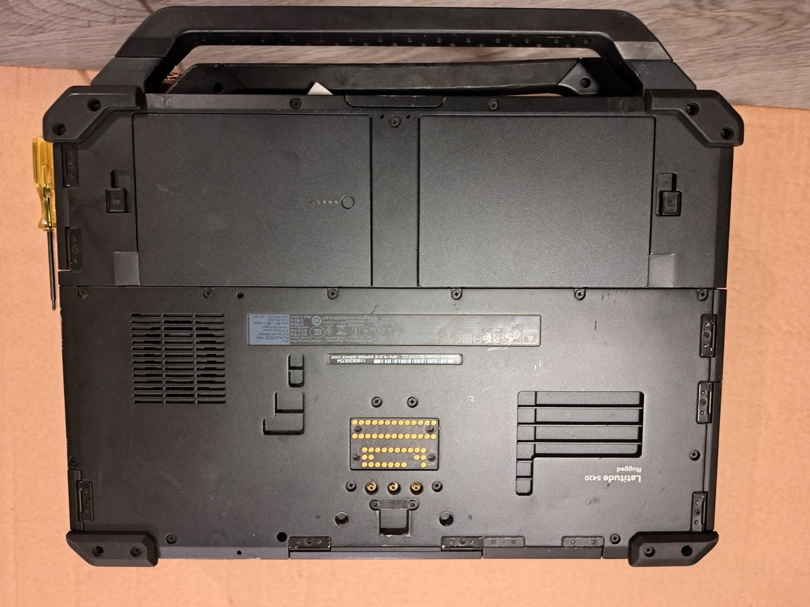 Dell Latitude 5420 Rugged 14″ Touchscreen i5-8350U 8GB RAM NO SSD