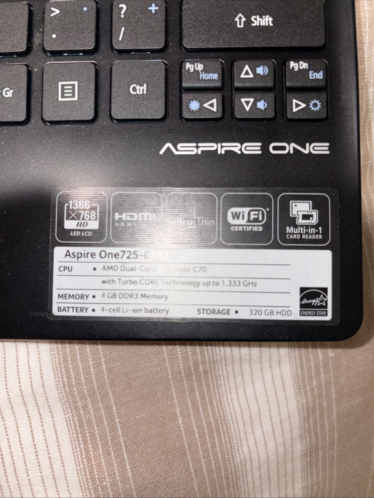 Acer Aspire One 725-0487 11.6” Netbook AMD C-70 4GB RAM 320GB HDD – As-Is