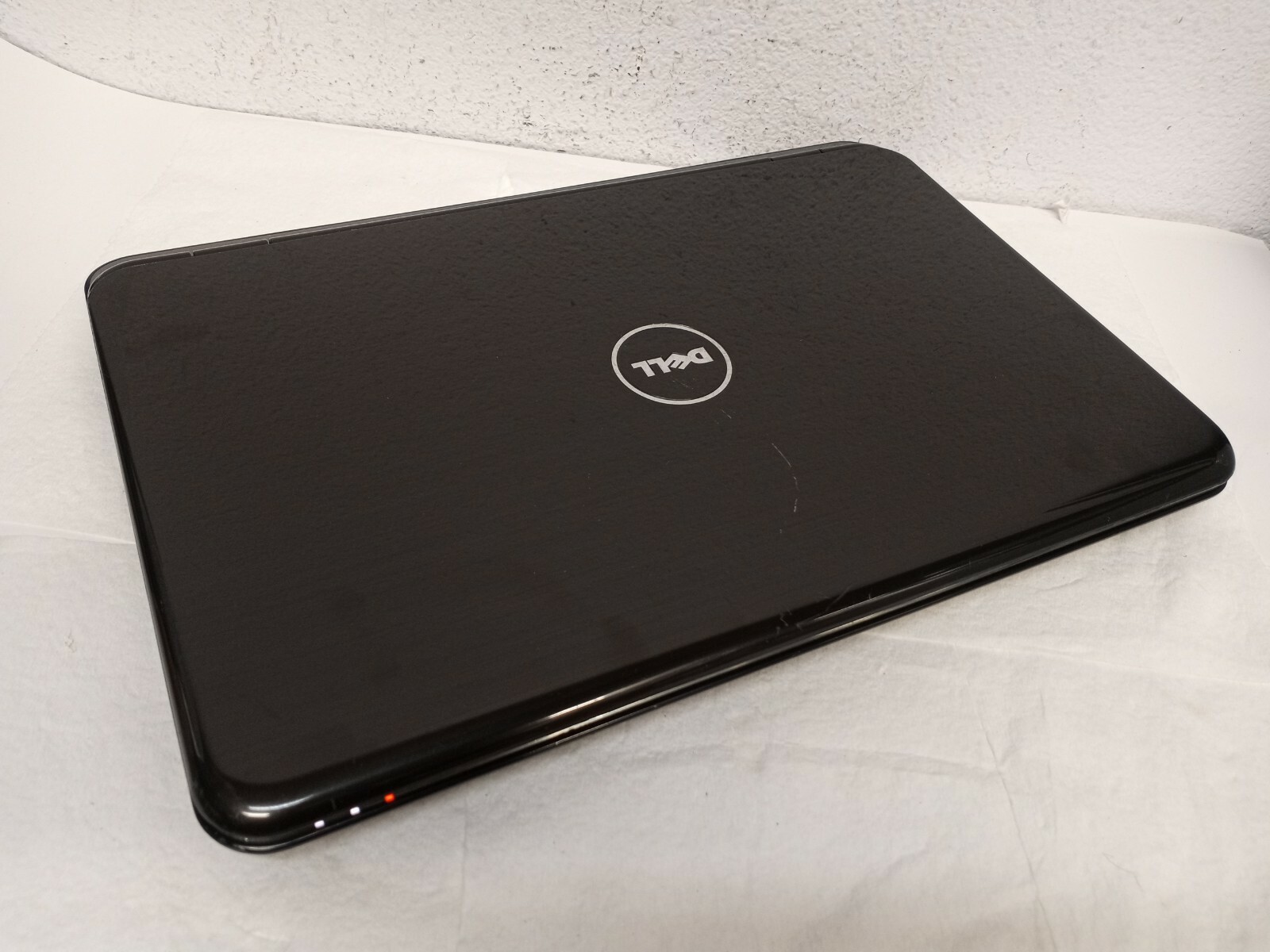 Dell Inspiron N5010 15″ Laptop Intel Core i3 M380 2.53GHz 8GB 320GB HDD Win10