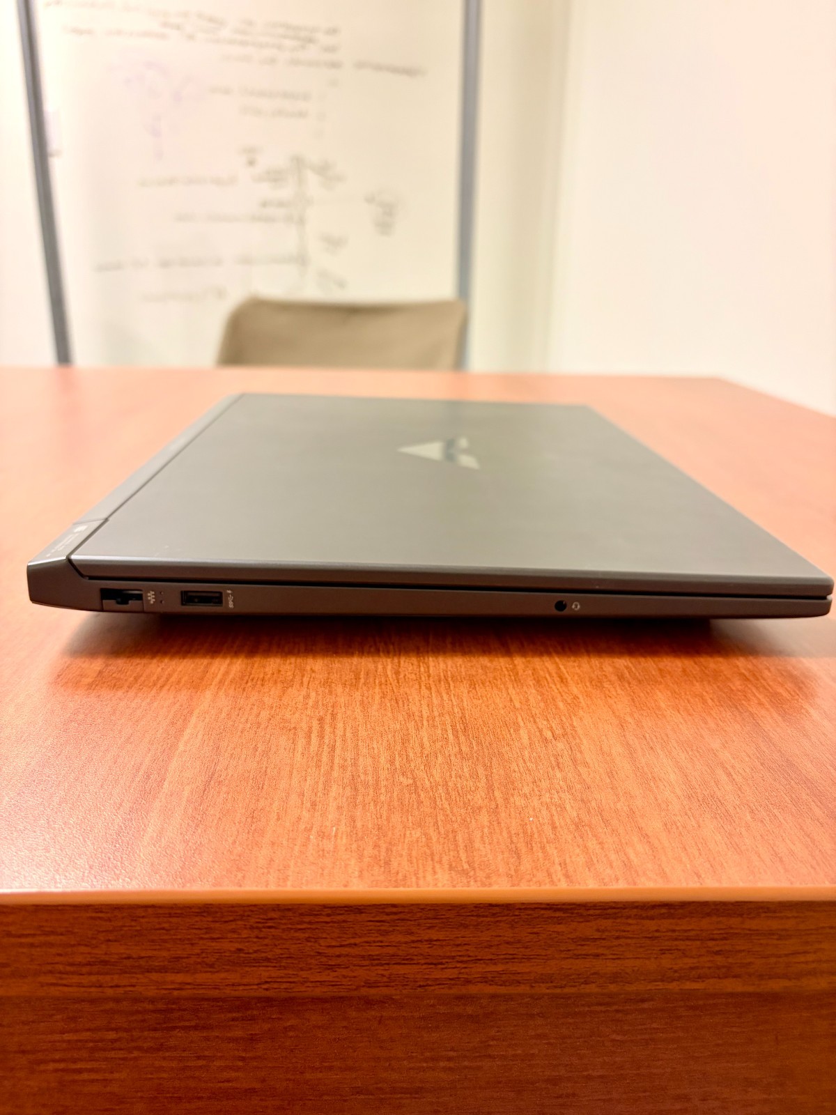 HP Victus 16.1″ (1TB SSD, AMD Ryzen 5, 3.30 GHz, 6GB) Laptop – Mica Silver